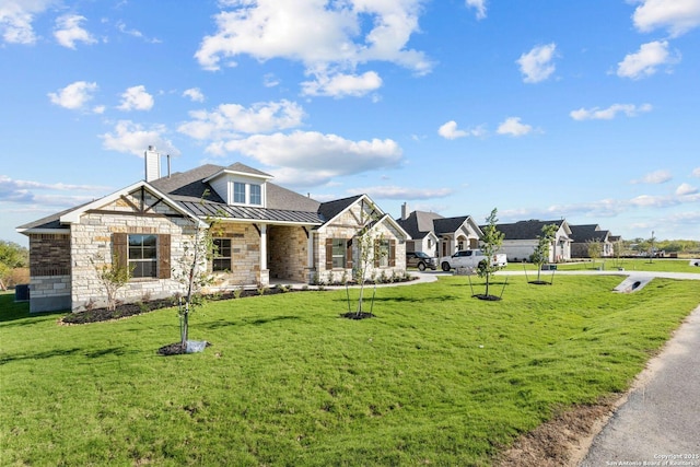 view of front of house featuring a front yard