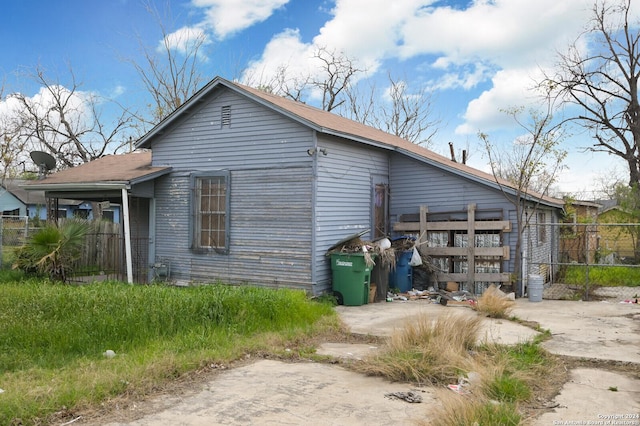 view of property exterior