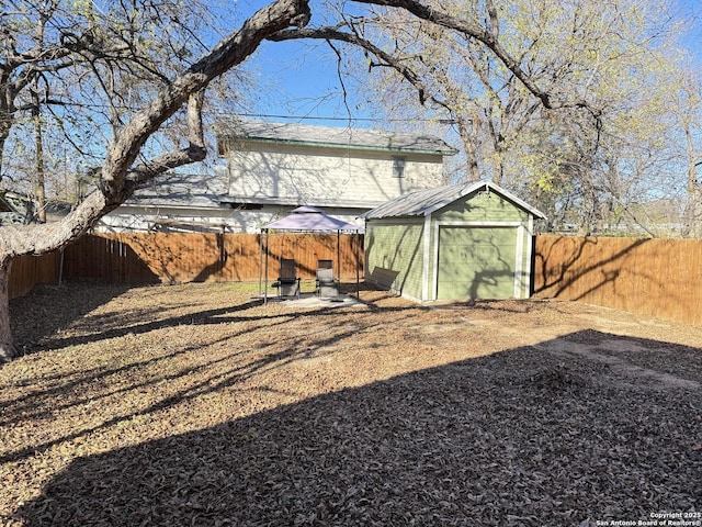 view of outdoor structure