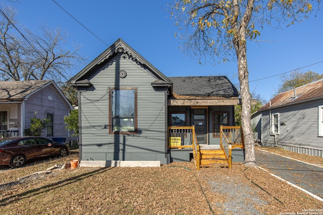 view of front of home featuring a porch