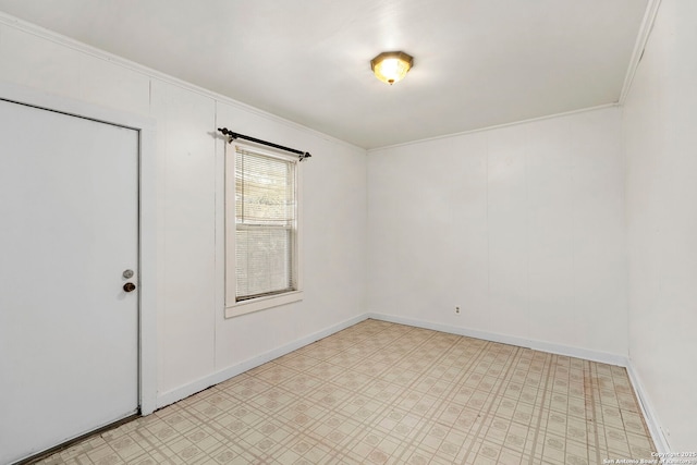 empty room with ornamental molding