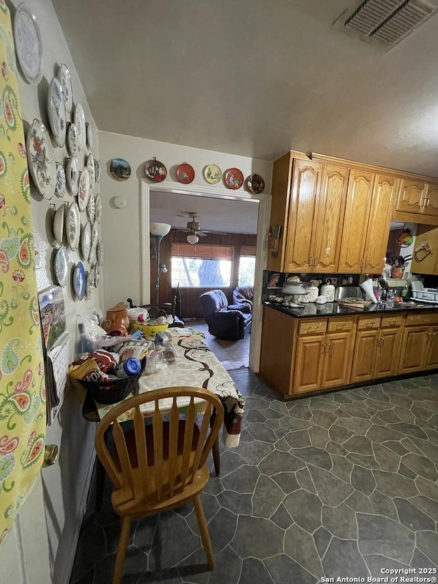 kitchen with ceiling fan