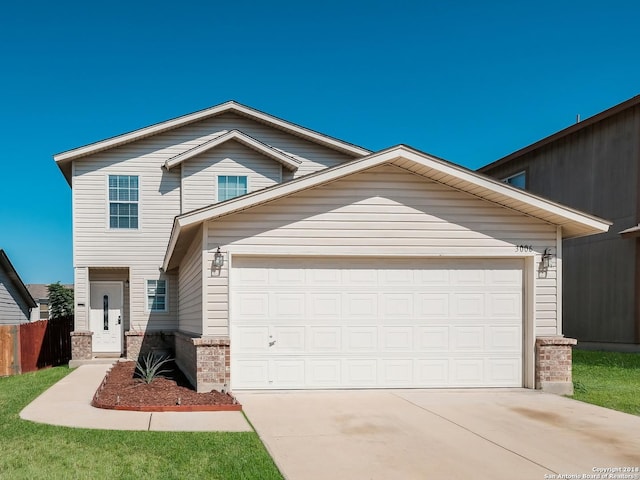 view of front facade featuring a garage