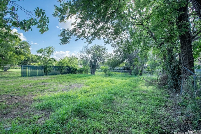 Listing photo 3 for 211 S Olive St, San Antonio TX 78203