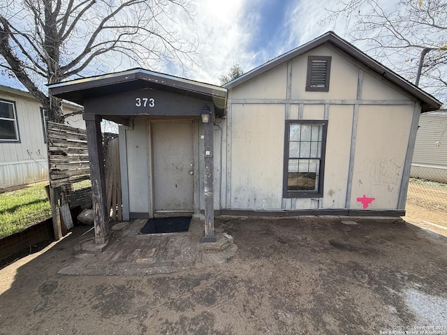 view of entrance to property