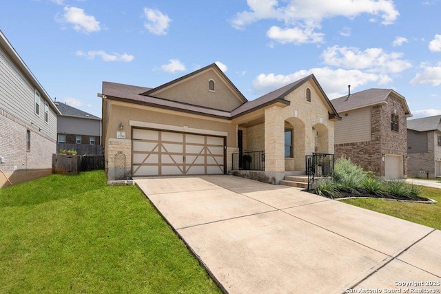 view of front of property with a front yard