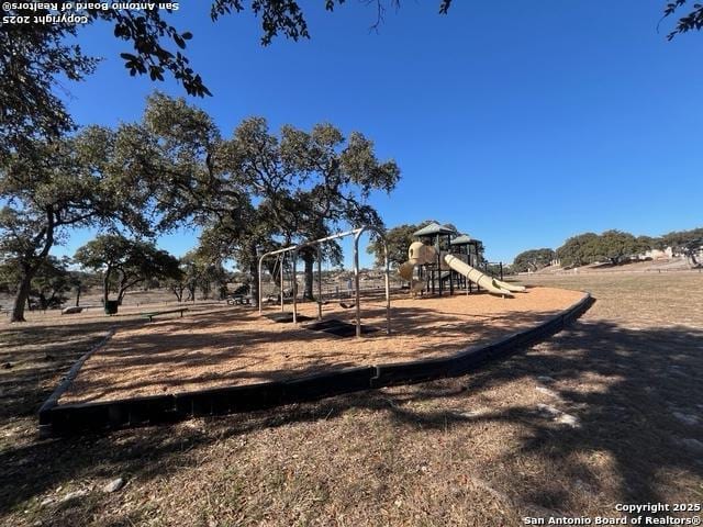 Listing photo 2 for 151 Calendula St, Spring Branch TX 78070