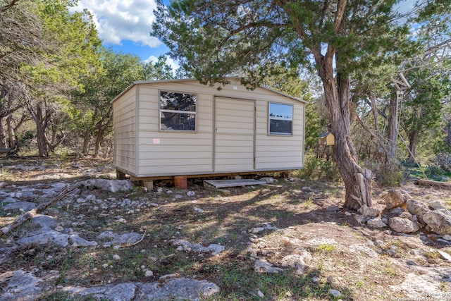 view of outbuilding