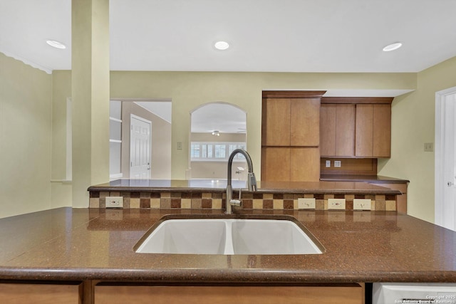 kitchen featuring sink