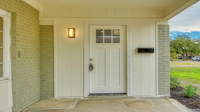 view of doorway to property