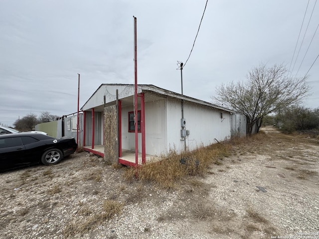 view of side of property