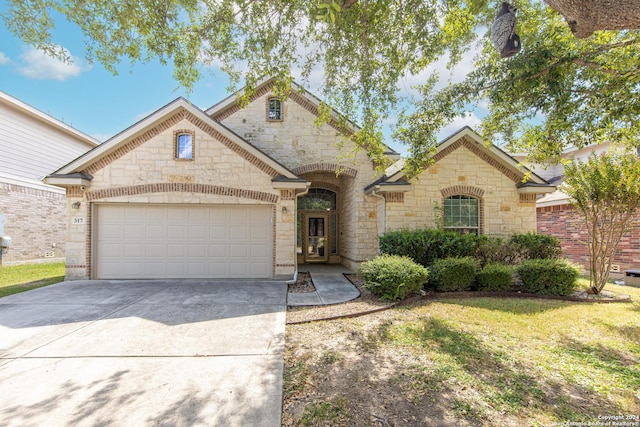 view of front facade with a garage