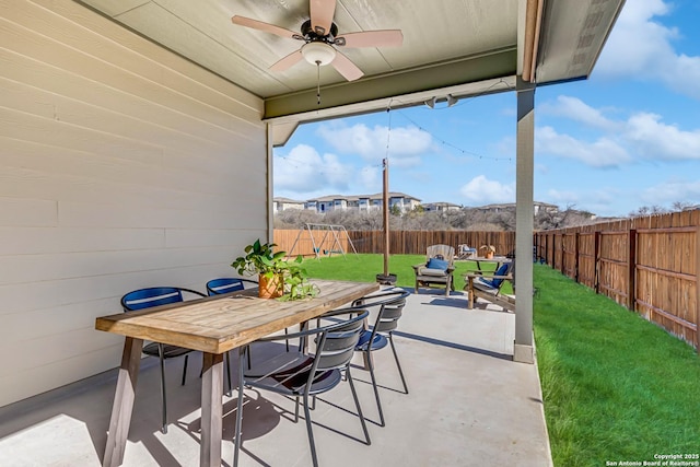 view of patio / terrace with ceiling fan