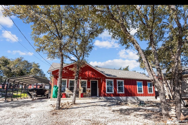 view of front of house with a carport