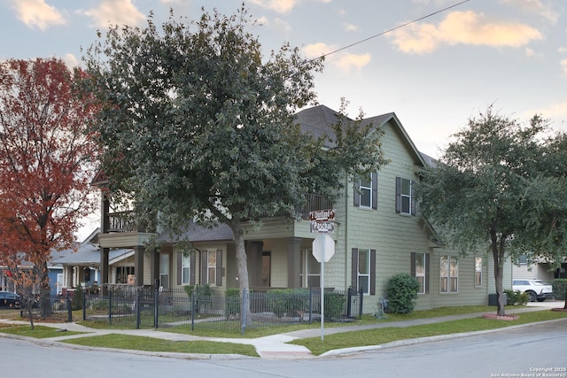 view of front of house