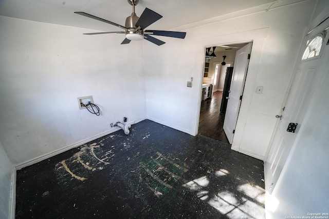 unfurnished room featuring ceiling fan