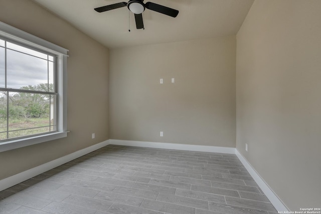 unfurnished room featuring ceiling fan