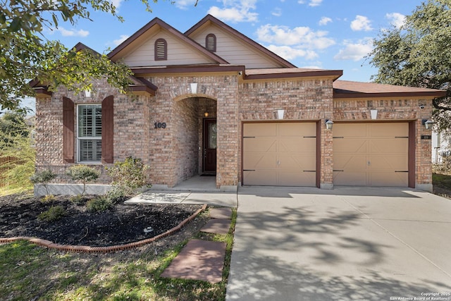 view of front of house featuring a garage