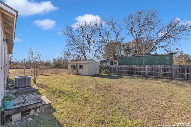 1641 Post Rd, New Braunfels, TX 78130 - view of yard with cooling unit and a storage unit