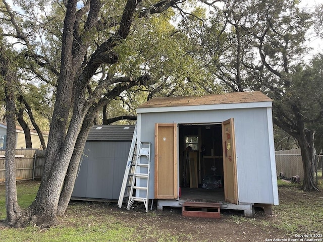 view of outbuilding