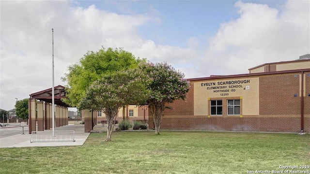 view of building exterior