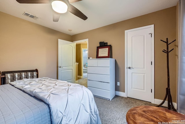 bedroom with ceiling fan