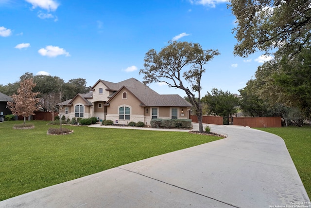 view of front of property with a front lawn