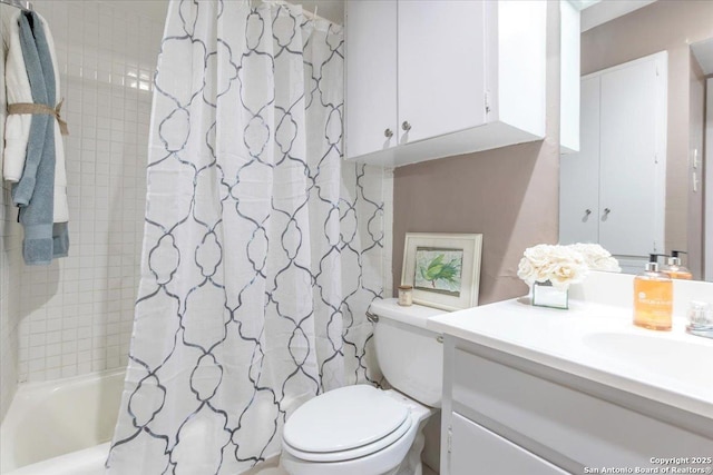 full bathroom featuring vanity, shower / bathtub combination with curtain, and toilet