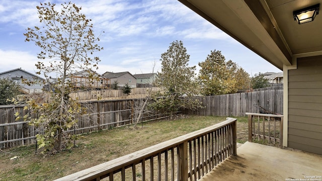 exterior space featuring a lawn