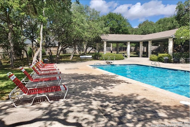 14119 Silver Charm, San Antonio, TX 78248 - community pool with a patio area