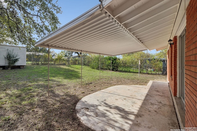 view of yard with a patio