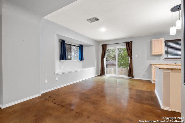 view of unfurnished dining area