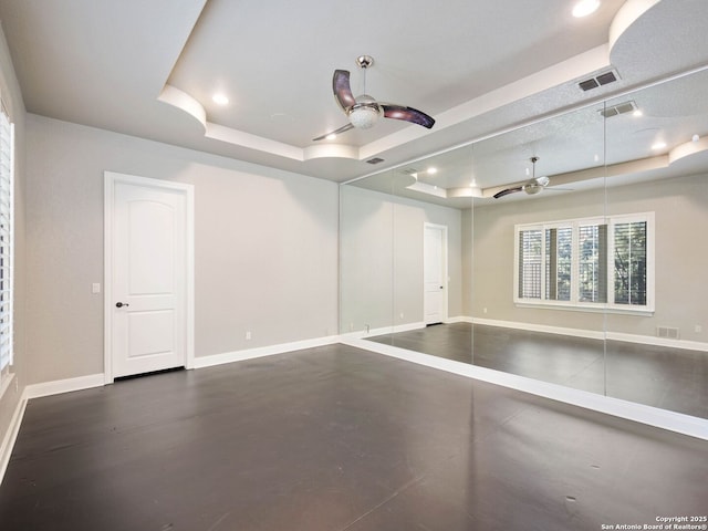 garage with ceiling fan