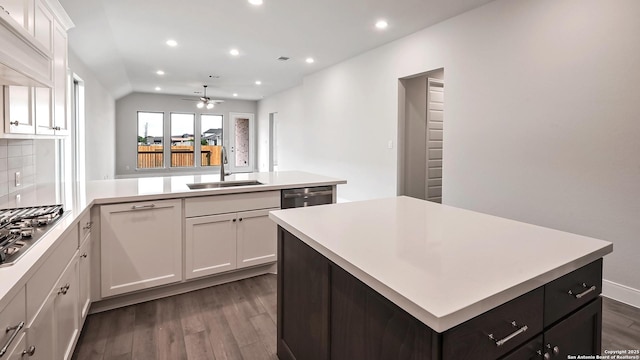 kitchen with recessed lighting, a sink, appliances with stainless steel finishes, and a ceiling fan