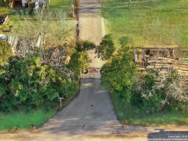 drone / aerial view with a rural view