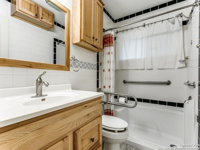 bathroom featuring tasteful backsplash, tile walls, vanity, toilet, and a shower with curtain