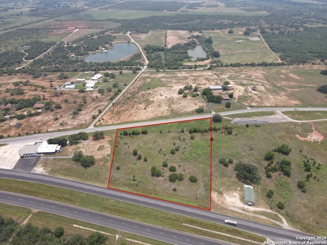 Listing photo 3 for 2 US Highway 181, Floresville TX 78114