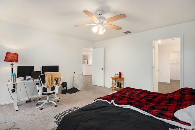 bedroom with ceiling fan