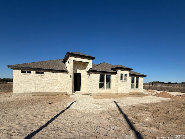 view of front of property