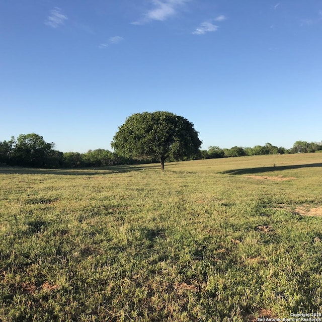 121 NE Hidden Hls, Floresville, TX 78114