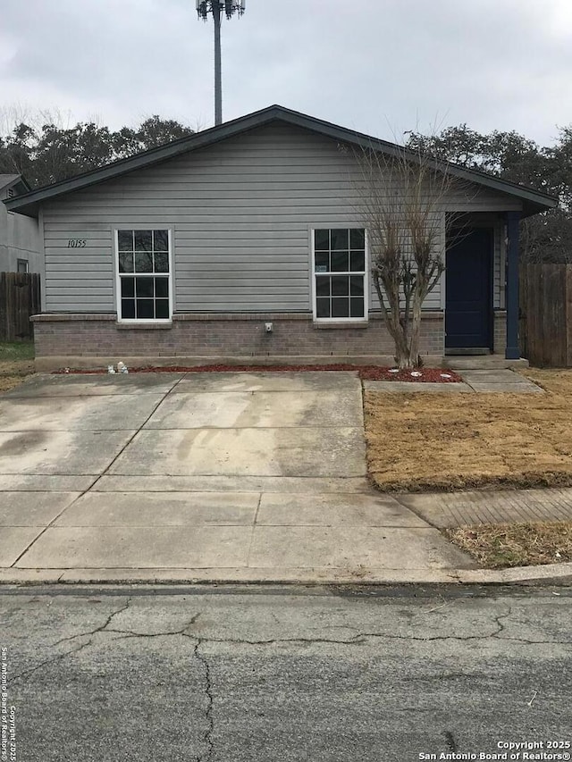 view of front of home