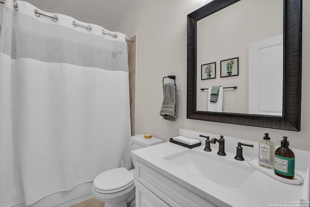 full bathroom featuring vanity, toilet, and shower / bath combo with shower curtain