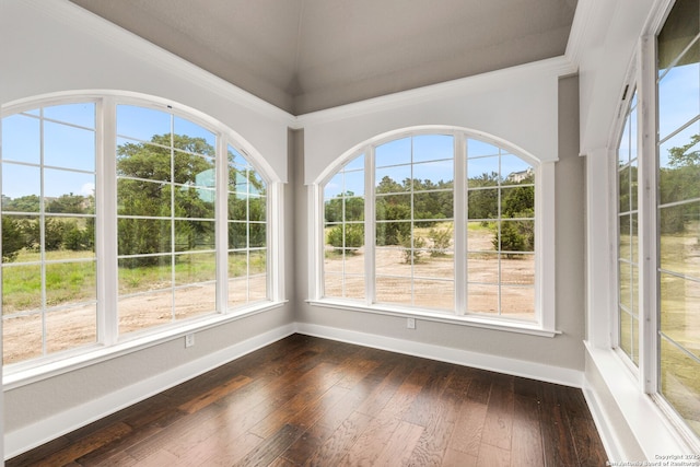 unfurnished sunroom with a healthy amount of sunlight