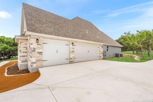 view of home's exterior with cooling unit