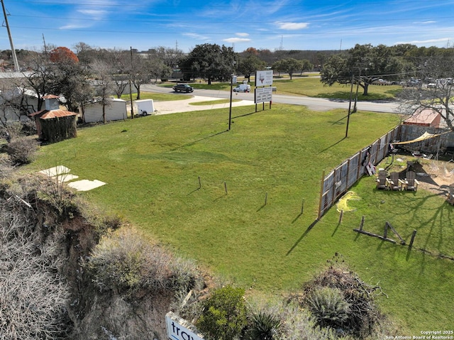 8831 Fm 725, Mcqueeney, TX 78123
