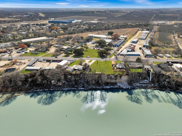 8831 Fm 725, Mcqueeney, TX 78123