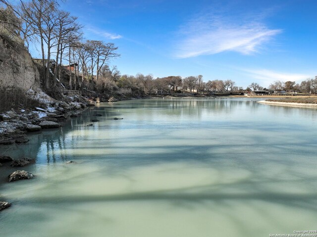 8831 Fm 725, Mcqueeney, TX 78123