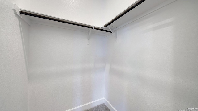 2929 Vistablue Ln, San Antonio, TX 78245 - view of walk in closet