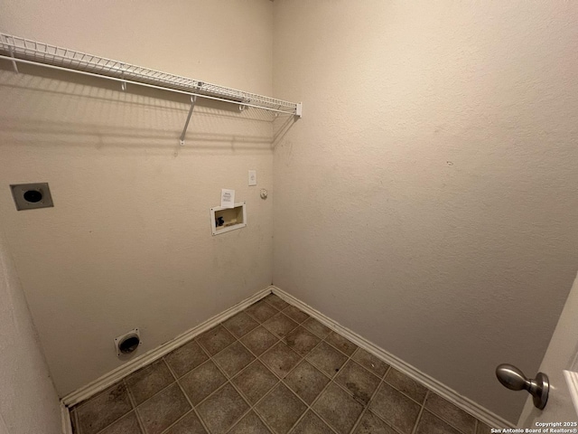 laundry area with electric dryer hookup, washer hookup, and hookup for a gas dryer