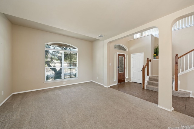 entryway featuring carpet